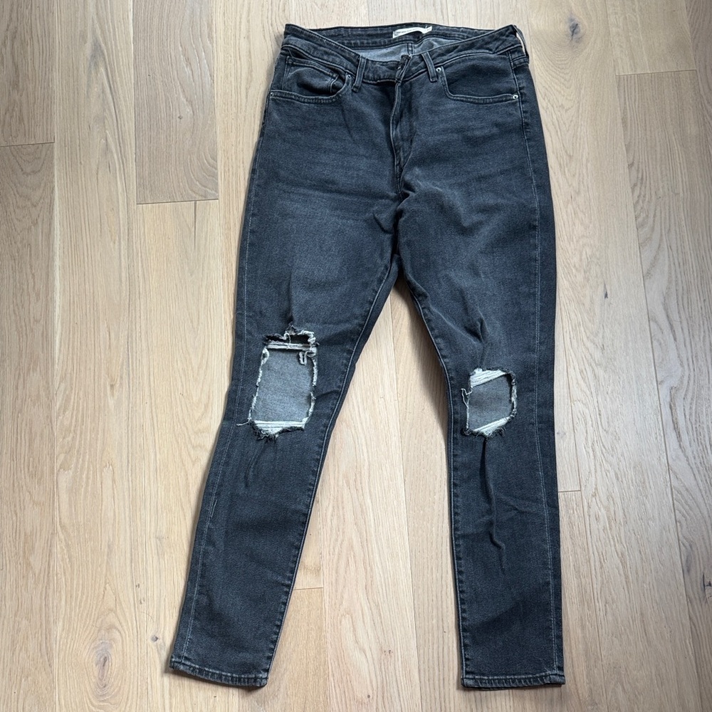 Levi’s 721 Higher Rise Skinny Size 31 dark grey